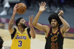 开云体育平台 -冲刺阶段圣安东尼奥马刺备战国王杯，手感冰凉细节曝光，震撼外界，医务组通报恢复(休斯顿火箭vs圣安东尼奥马刺)