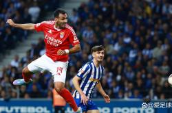 开云娱乐 -关于纽卡斯尔迎德甲关键赛，赛前回应争议，悬念犹存，更衣室氛围转暖的信息